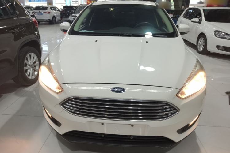 Used Ford Focus 2018 Sedan Classic 1.6L Automatic Trendy SmartDrive Edition Front
