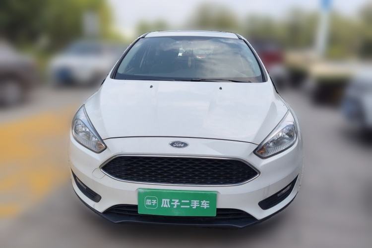 Used Ford Focus 2018 Two-Door Classic EcoBoost 125 Automatic Supercharged Style SmartDrive Edition Front