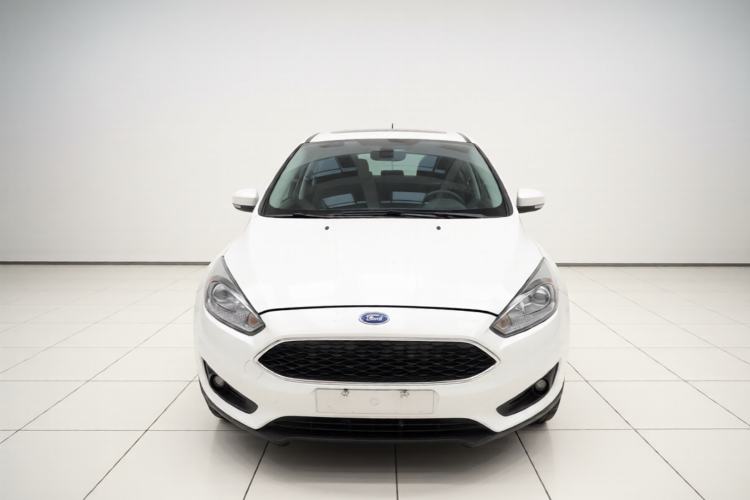 Used Ford Focus 2018 Hatchback Classic 1.6L Automatic Comfort Plus SmartDrive Edition Front