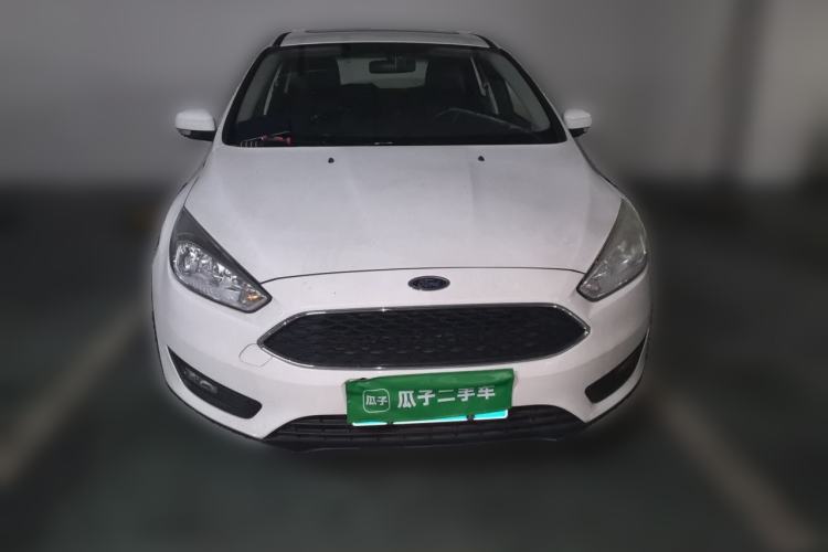 Used Ford Focus 2018 Two-Door Classic EcoBoost 125 Automatic Supercharged Style SmartDrive Edition Front