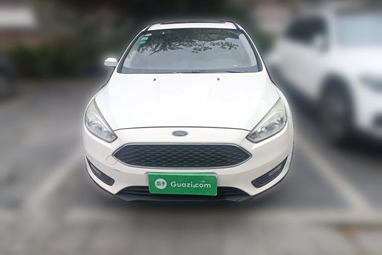 Used Ford Focus 2018 Hatchback Classic 1.6L Automatic Trendy SmartDrive Edition Front