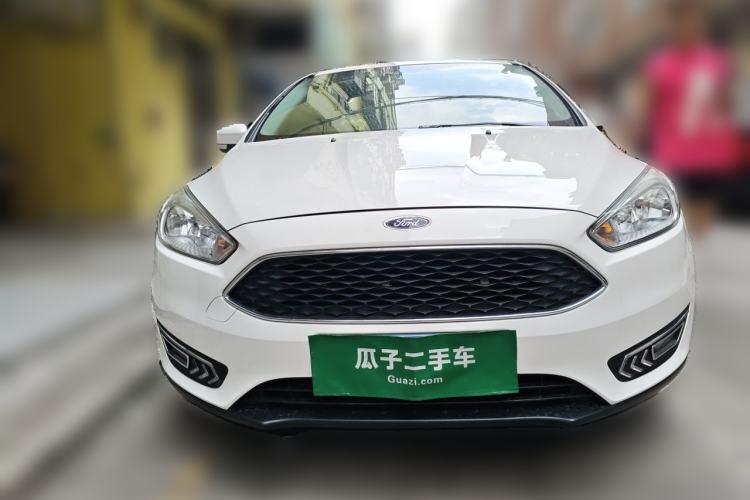 Used Ford Focus 2018 Hatchback Classic 1.6L Automatic Trendy SmartDrive Edition Front