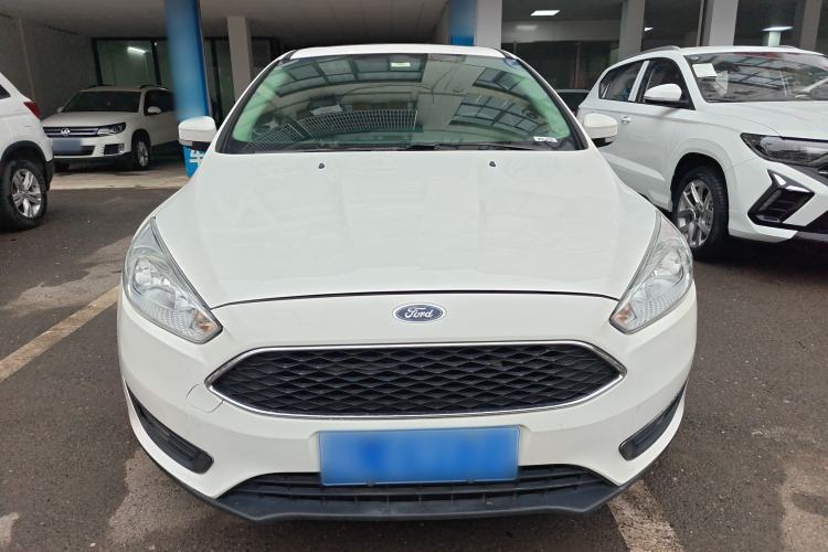 Used Ford Focus 2018 Hatchback Classic 1.6L Automatic Trendy SmartDrive Edition Front