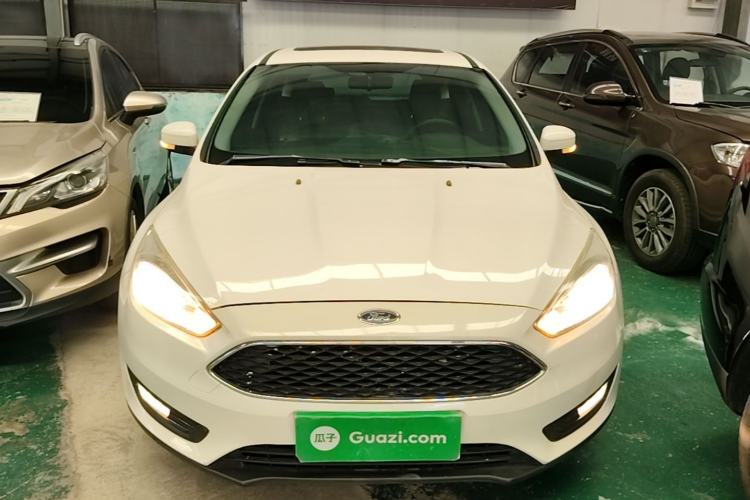 Used Ford Focus 2018 Hatchback Classic 1.6L Automatic Trendy SmartDrive Edition Front