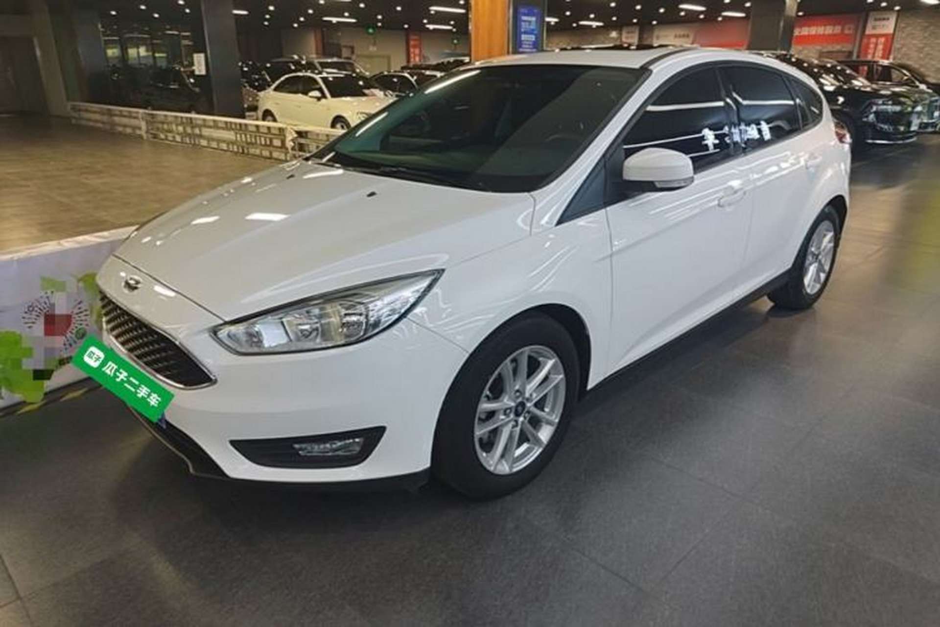 Used Ford Focus 2018 Hatchback Classic 1.6L Automatic Trendy SmartDrive Edition Front Left 45 Deg