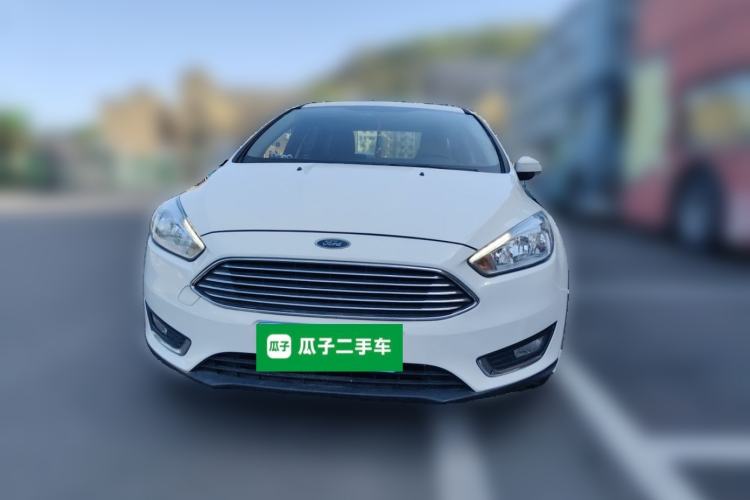 Used Ford Focus 2018 Sedan Classic EcoBoost 180 Automatic Elite Model Front