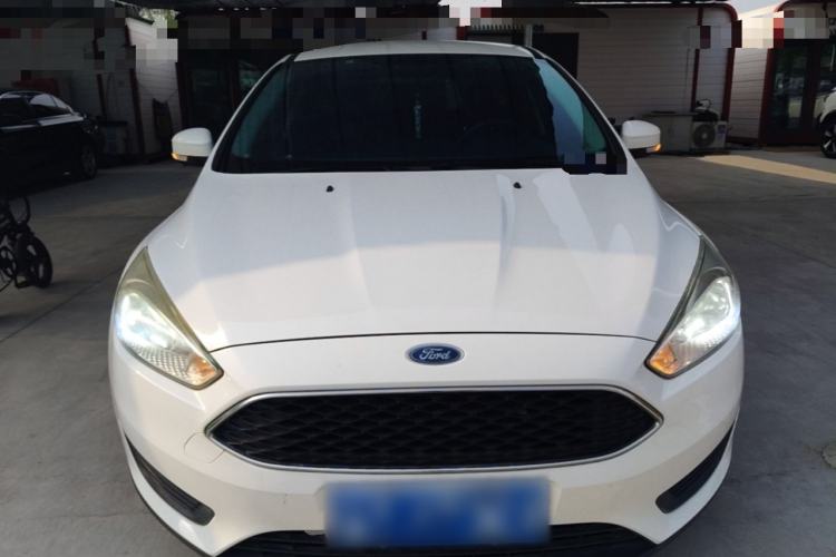 Used Ford Focus 2018 Hatchback Classic 1.6L Automatic Comfort Plus SmartDrive Edition Front