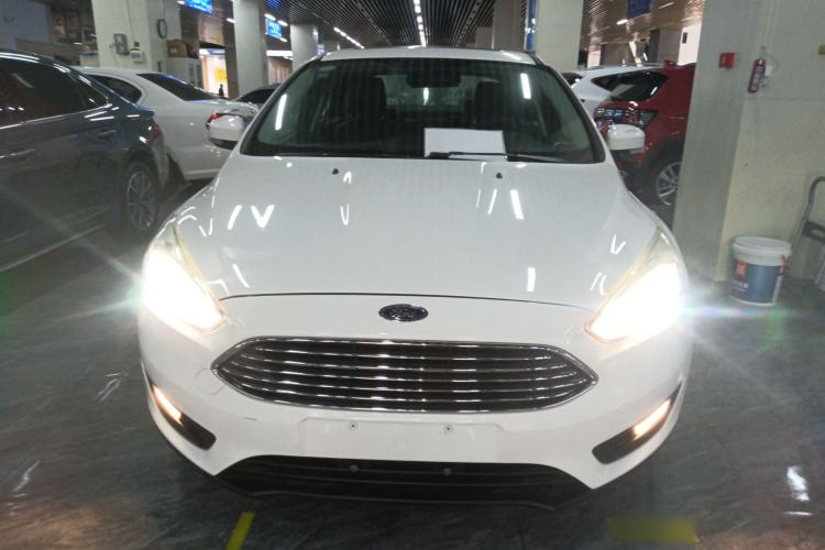 Used Ford Focus 2018 Sedan Classic 1.6L Automatic Trendy SmartDrive Edition Front