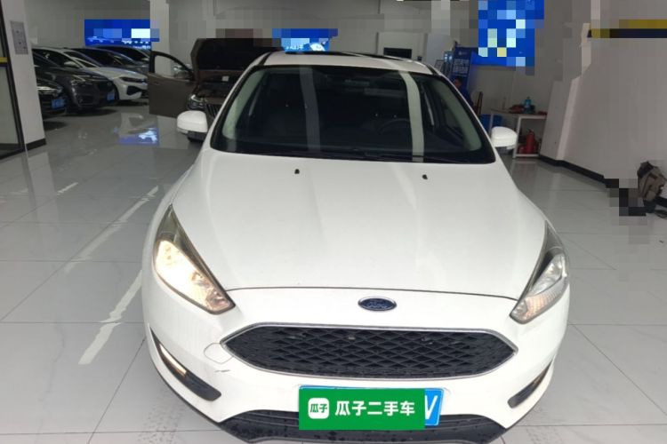 Used Ford Focus 2018 Hatchback Classic 1.6L Automatic Trendy SmartDrive Edition Front