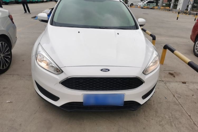 Used Ford Focus 2018 Hatchback Classic 1.6L Automatic Comfort Plus SmartDrive Edition Front