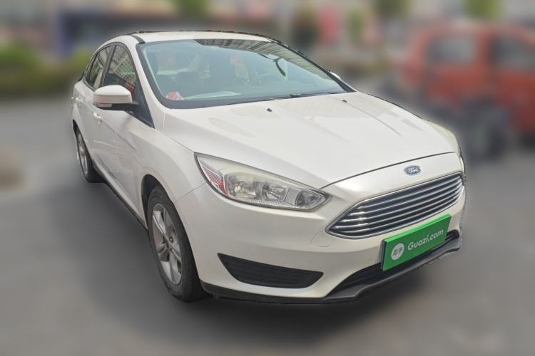 Used Ford Focus 2018 Sedan Classic 1.6L Manual Comfort Plus SmartDrive Edition Front Right 45 Deg