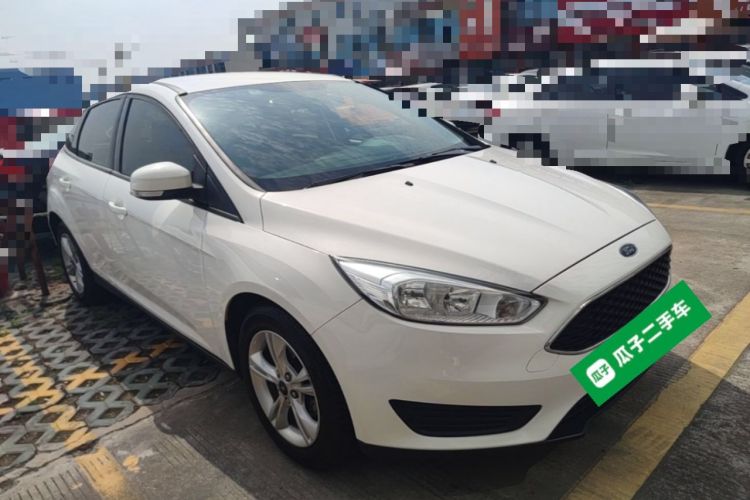Used Ford Focus 2018 Hatchback Classic 1.6L Automatic Comfort Plus SmartDrive Edition Front Right 45 Deg