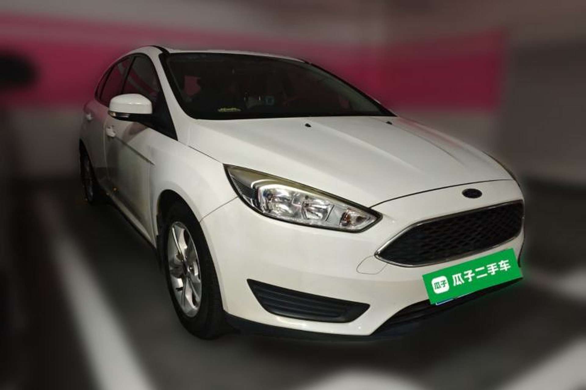 Used Ford Focus 2018 Hatchback Classic 1.6L Automatic Comfort Plus SmartDrive Edition Front Right 45 Deg