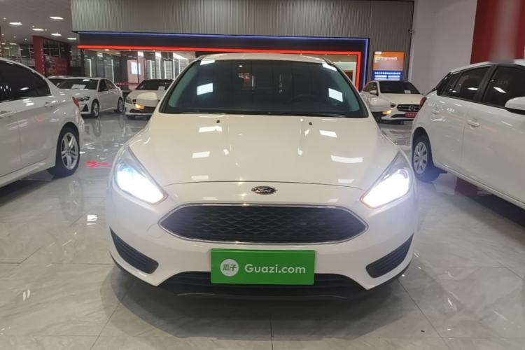 Used Ford Focus 2018 Hatchback Classic 1.6L Automatic Comfort Plus SmartDrive Edition Front