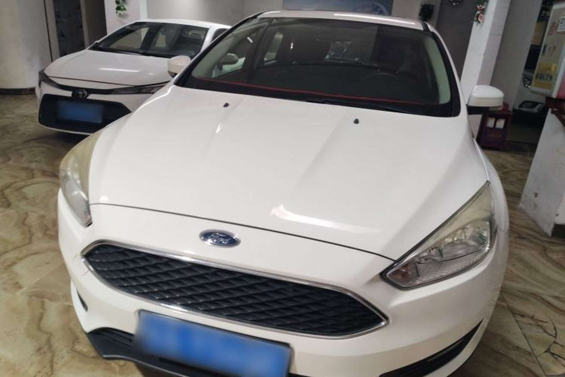 Used Ford Focus 2018 Hatchback Classic 1.6L Automatic Trendy SmartDrive Edition Front