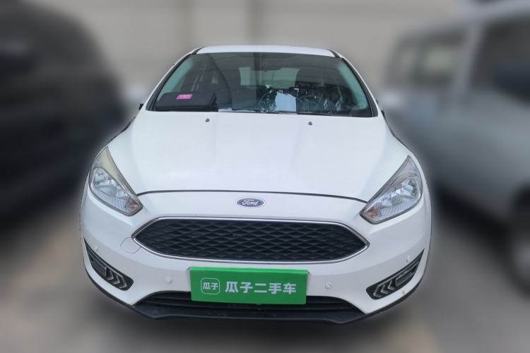Used Ford Focus 2018 Hatchback Classic 1.6L Automatic Comfort Plus SmartDrive Edition Front