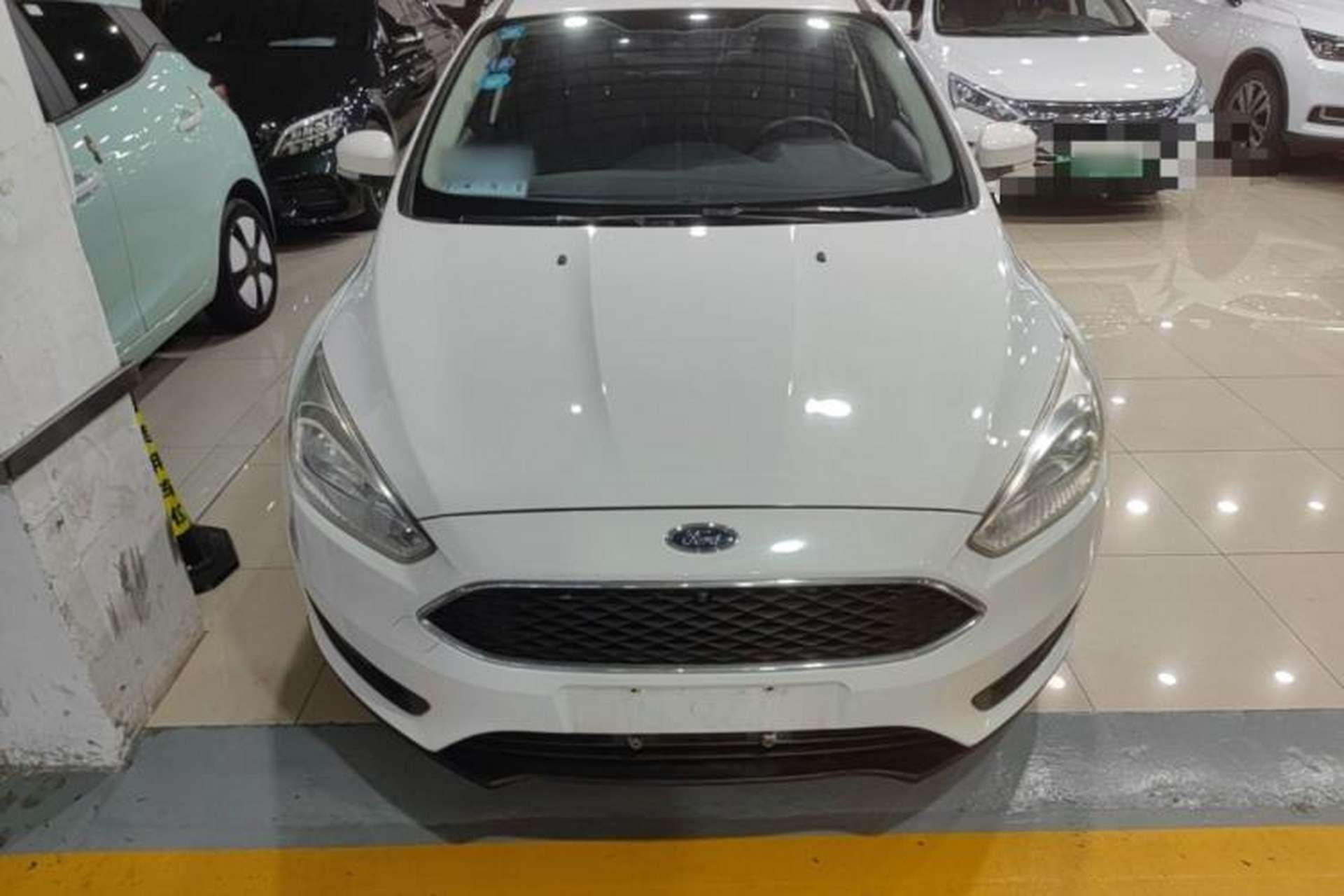 Used Ford Focus 2018 Hatchback Classic 1.6L Automatic Trendy SmartDrive Edition Front