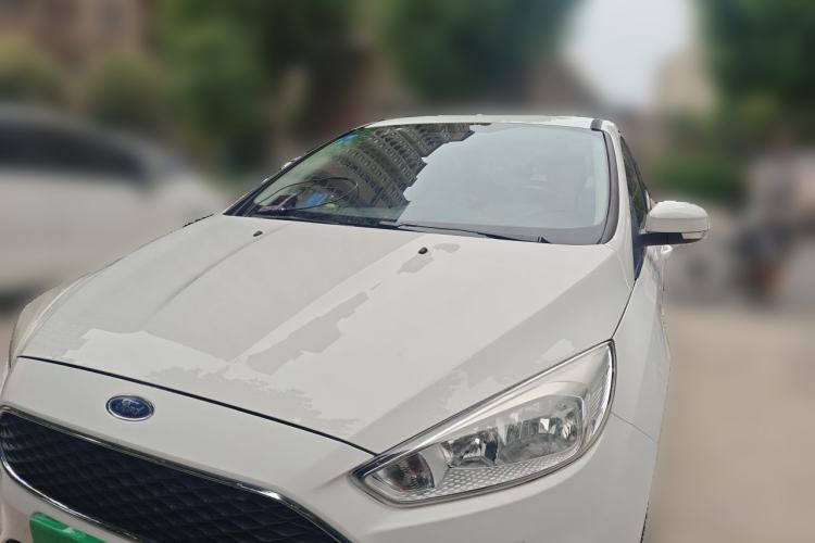 Used Ford Focus 2018 Hatchback Classic 1.6L Automatic Trendy SmartDrive Edition Front