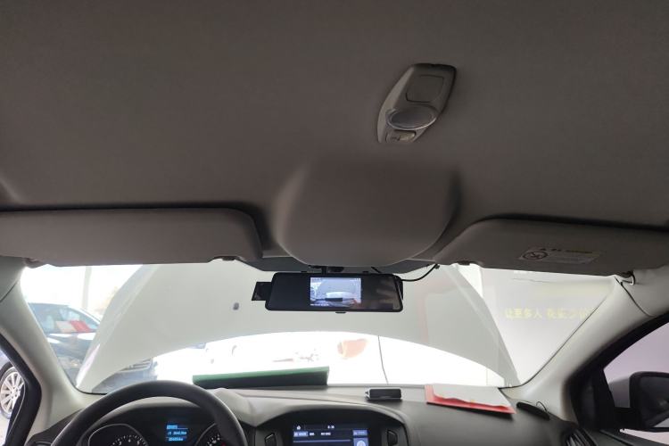 Used Ford Focus 2018 Hatchback Classic 1.6L Automatic Comfort Plus SmartDrive Edition Headliner