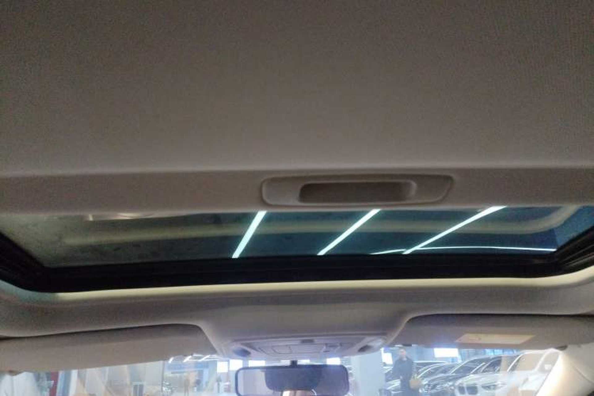 Used Ford Focus 2018 Hatchback Classic 1.6L Automatic Trendy SmartDrive Edition Headliner