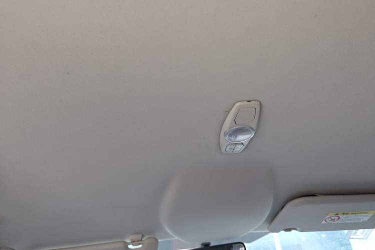 Used Ford Focus 2018 Hatchback Classic 1.6L Automatic Comfort Plus SmartDrive Edition Headliner