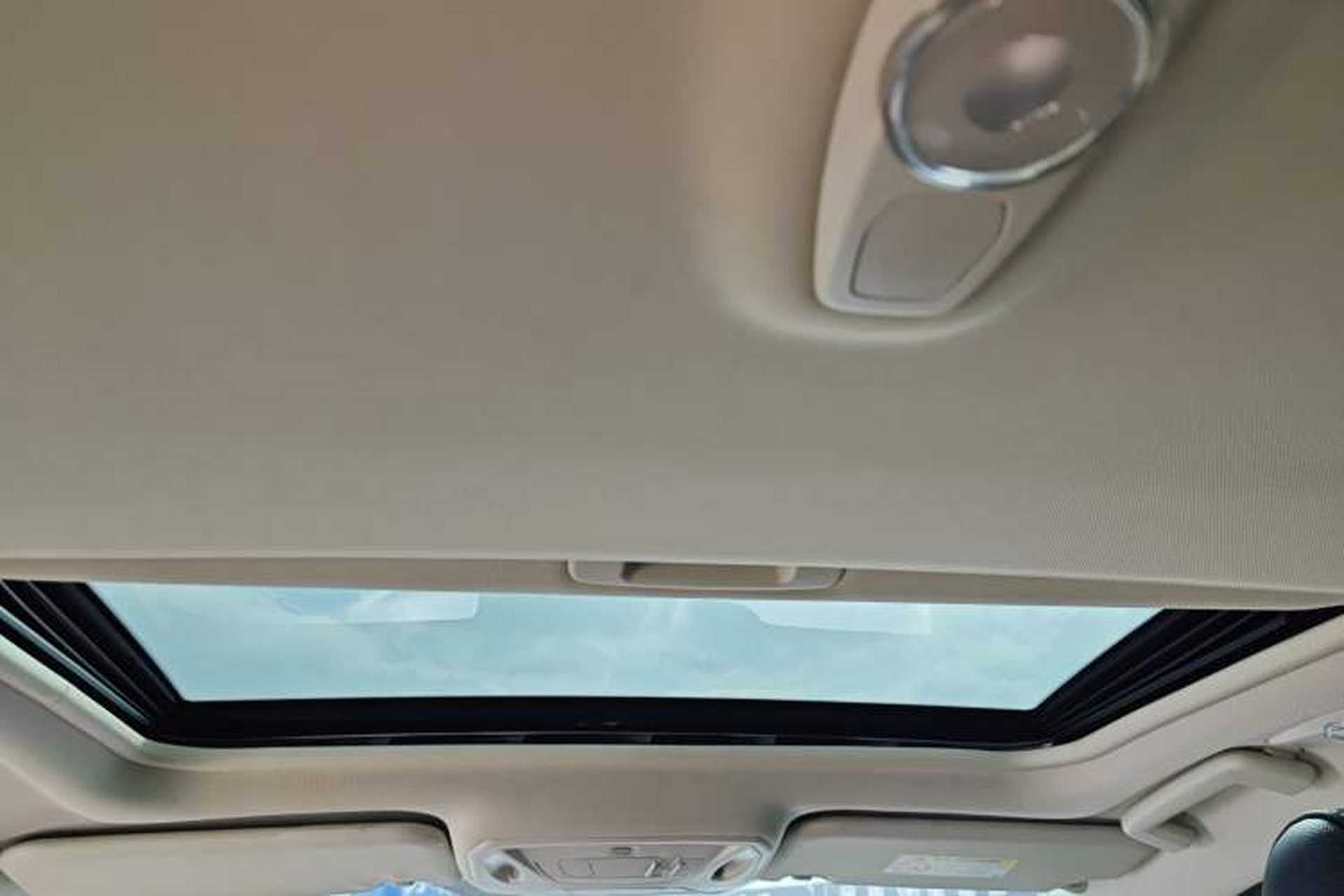 Used Ford Focus 2018 Sedan Classic 1.6L Automatic Trendy SmartDrive Edition Headliner
