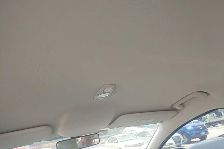 Used Ford Focus 2018 Sedan Classic 1.6L Automatic Comfort Plus Smart Drive Version Headliner