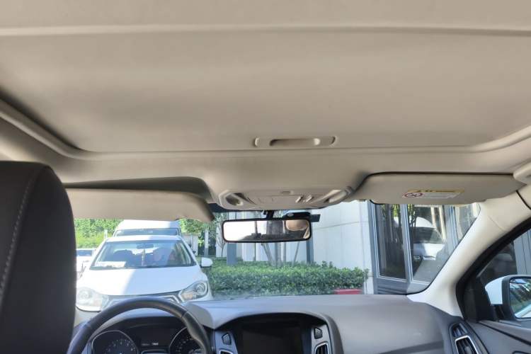 Used Ford Focus 2018 Hatchback Classic EcoBoost 180 Automatic Elite Model Headliner