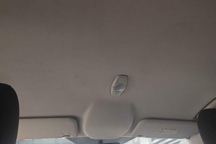 Used Ford Focus 2018 Hatchback Classic 1.6L Automatic Comfort Plus SmartDrive Edition Headliner