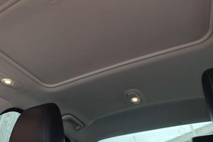 Used Ford Focus 2018 Sedan Classic EcoBoost 180 Automatic Elite Model Headliner