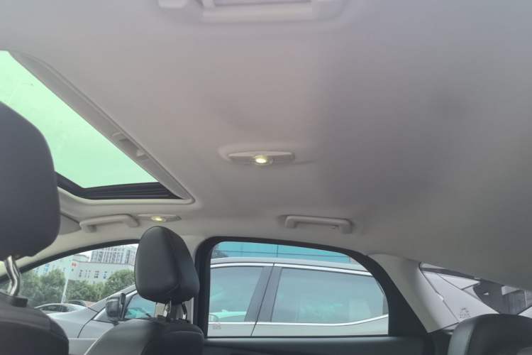 Used Ford Focus 2018 Hatchback Classic EcoBoost 180 Automatic Elite Model Headliner
