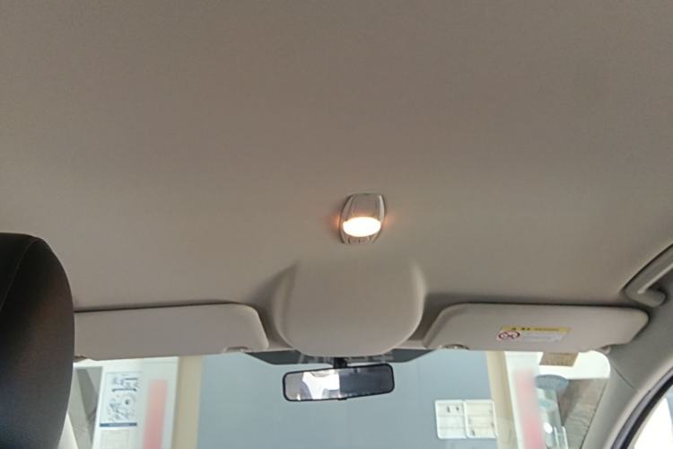 Used Ford Focus 2018 Sedan Classic 1.6L Automatic Comfort Plus Smart Drive Version Headliner