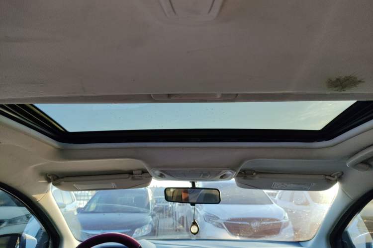 Used Ford Focus 2018 Two-Door Classic EcoBoost 125 Automatic Supercharged Style SmartDrive Edition Headliner