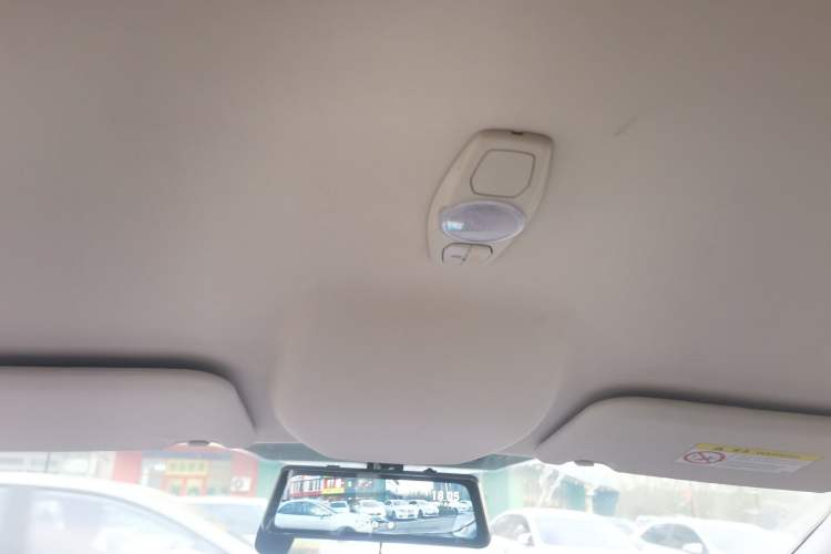 Used Ford Focus 2018 Sedan Classic 1.6L Manual Comfort Plus SmartDrive Edition Headliner