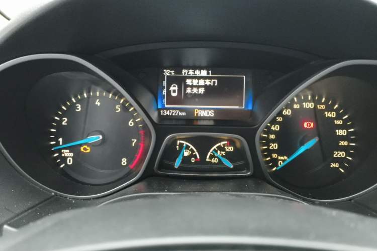 Used Ford Focus 2018 Sedan Classic EcoBoost 180 Automatic Elite Model Instrument Cluster