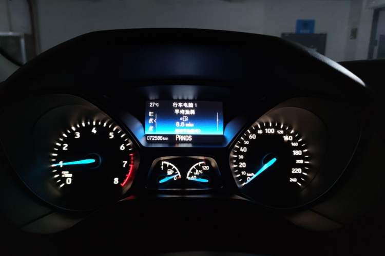 Used Ford Focus 2018 Hatchback Classic EcoBoost 180 Automatic Elite Model Instrument Cluster