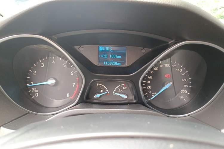 Used Ford Focus 2018 Two-Door Classic EcoBoost 125 Automatic Supercharged Style SmartDrive Edition Instrument Cluster
