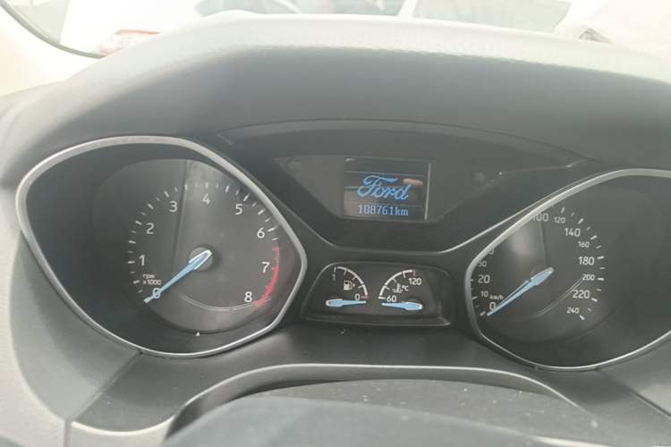 Used Ford Focus 2018 Sedan Classic 1.6L Automatic Trendy SmartDrive Edition Instrument Cluster
