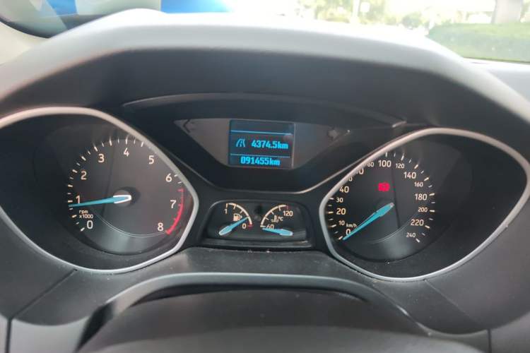 Used Ford Focus 2018 Hatchback Classic 1.6L Manual Comfort Plus SmartDrive Edition Instrument Cluster