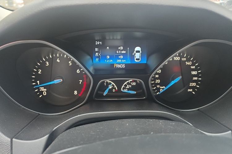 Used Ford Focus 2018 Hatchback Classic EcoBoost 180 Automatic Elite Model Instrument Cluster