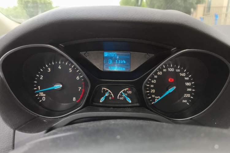 Used Ford Focus 2018 Hatchback Classic 1.6L Automatic Trendy SmartDrive Edition Instrument Cluster