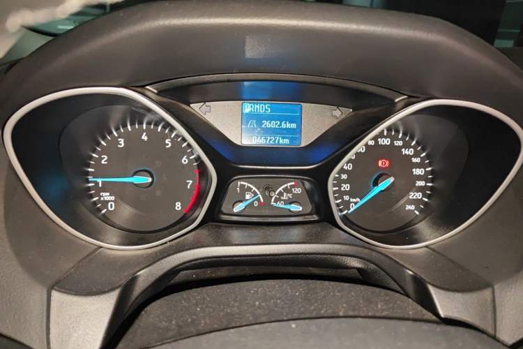 Used Ford Focus 2018 Sedan Classic 1.6L Automatic Comfort Plus Smart Drive Version Instrument Cluster