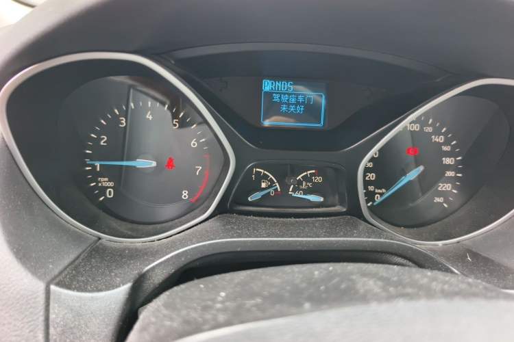 Used Ford Focus 2018 Sedan Classic 1.6L Automatic Comfort Plus Smart Drive Version Instrument Cluster
