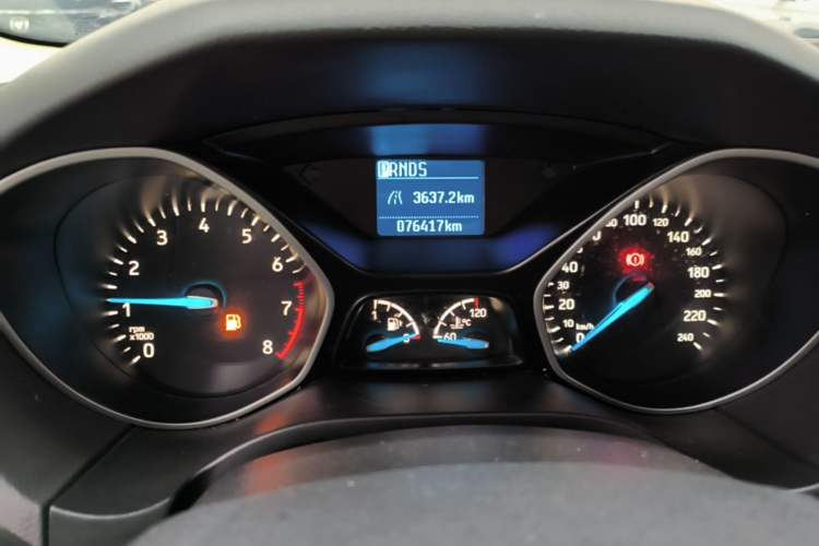 Used Ford Focus 2018 Sedan Classic 1.6L Automatic Comfort Plus Smart Drive Version Instrument Cluster