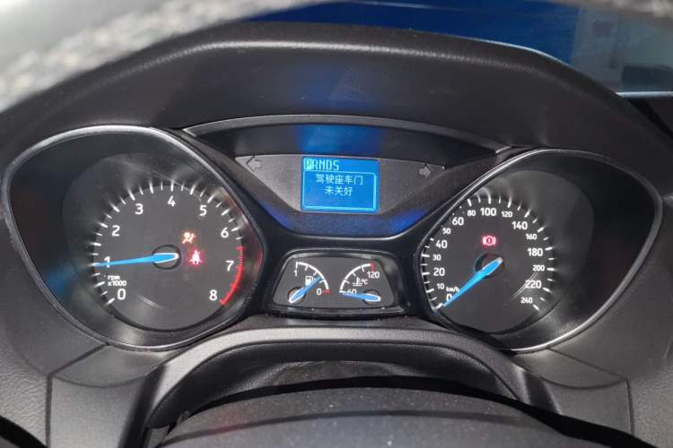 Used Ford Focus 2018 Two-Door Classic EcoBoost 125 Automatic Supercharged Style SmartDrive Edition Instrument Cluster