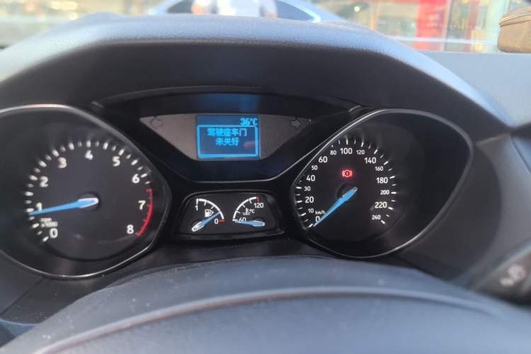 Used Ford Focus 2018 Sedan Classic 1.6L Manual Fashion Edition SmartDrive Version Instrument Cluster