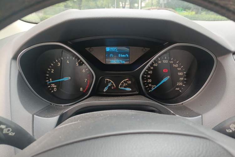 Used Ford Focus 2018 Sedan Classic 1.6L Automatic Trendy SmartDrive Edition Instrument Cluster