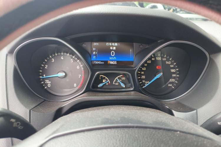 Used Ford Focus 2018 Sedan Classic EcoBoost 180 Automatic Elite Model Instrument Cluster
