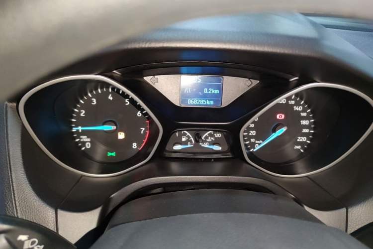 Used Ford Focus 2018 Hatchback Classic 1.6L Automatic Comfort Plus SmartDrive Edition Instrument Cluster
