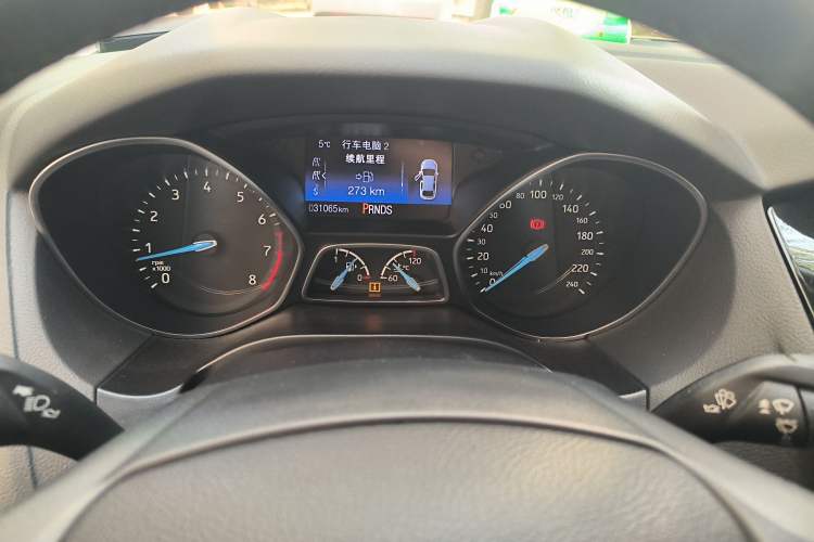 Used Ford Focus 2018 Sedan Classic EcoBoost 180 Automatic Elite Model Instrument Cluster